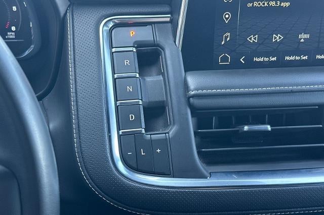 2023 GMC Yukon XL SLT