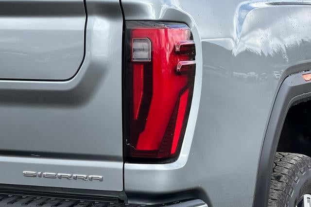 2024 GMC Sierra 3500 HD Denali