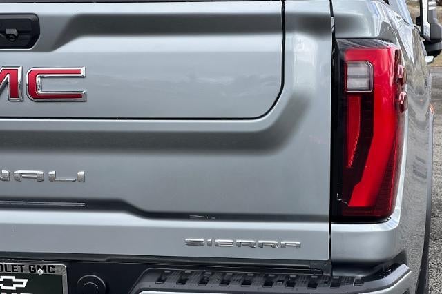 2024 GMC Sierra 3500 HD Denali