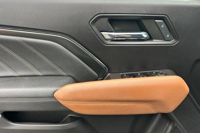 2023 GMC Canyon AT4