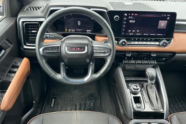 2023 GMC Canyon AT4