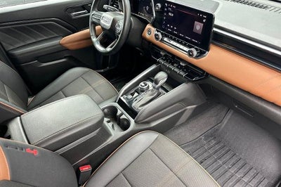 2023 GMC Canyon AT4