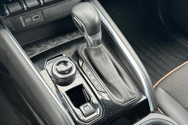 2023 GMC Canyon AT4