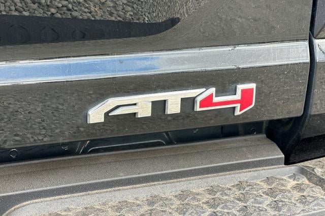 2024 GMC Canyon AT4