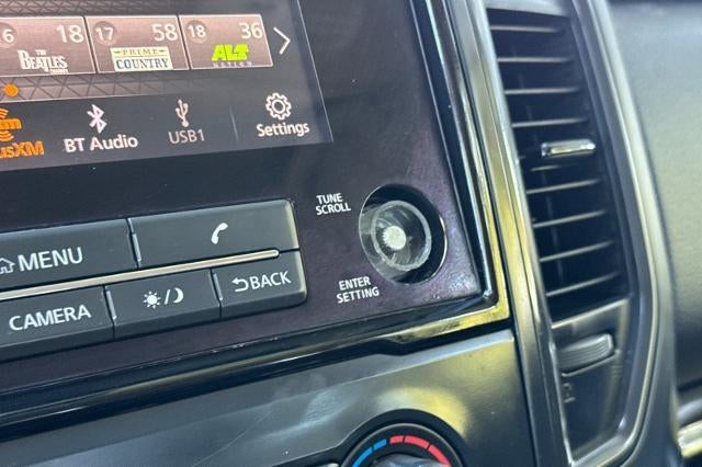 2022 Nissan Titan SV