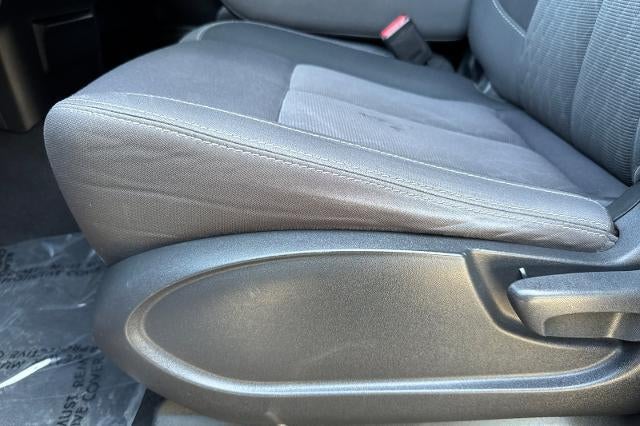 2022 Nissan Titan SV