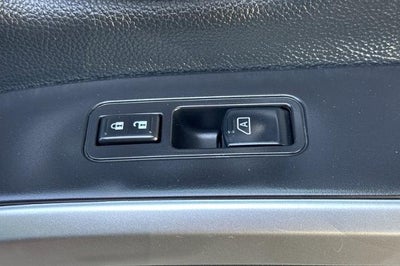 2022 Nissan Titan SV