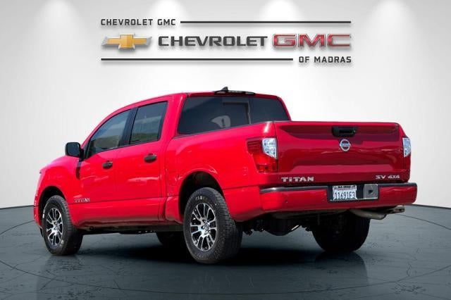 2022 Nissan Titan SV