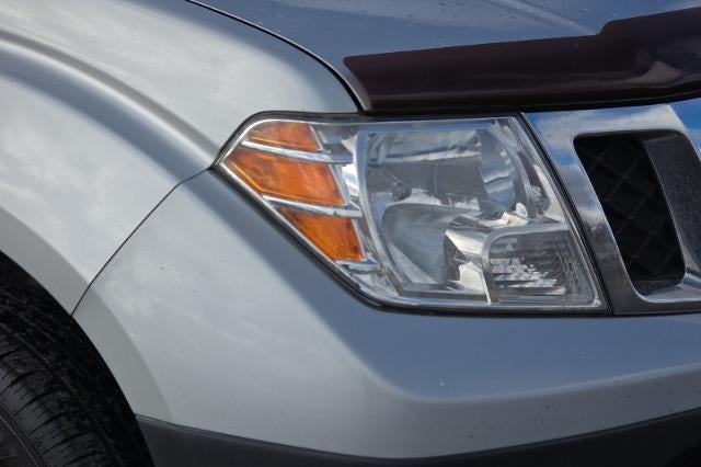 2015 Nissan Frontier S