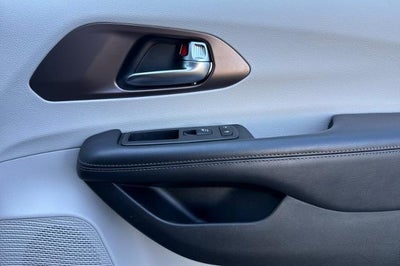 2019 Chrysler Pacifica Touring Plus