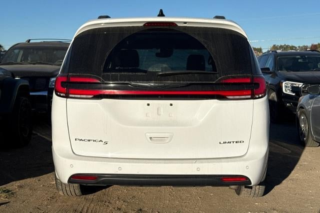 2025 Chrysler Pacifica Limited