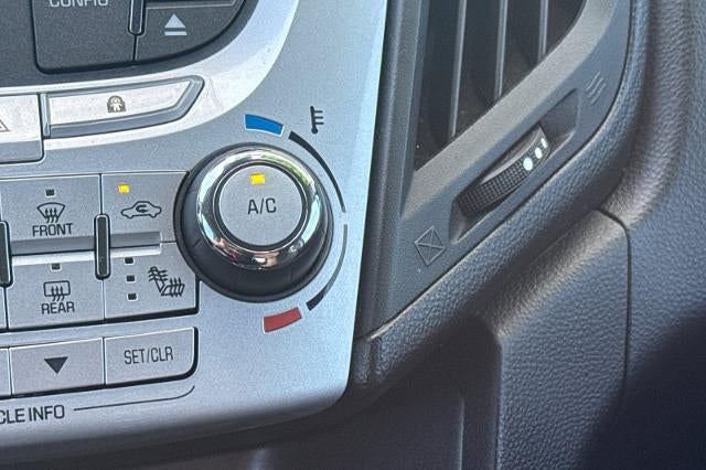 2012 Chevrolet Equinox LT w/2LT