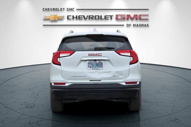 2022 GMC Terrain SLT