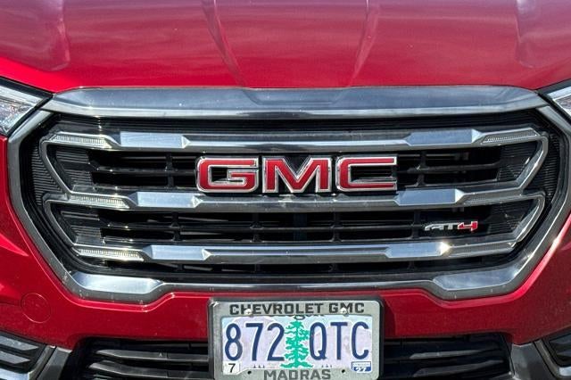 2024 GMC Terrain AT4