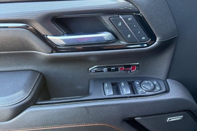 2023 GMC Sierra 1500 AT4