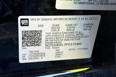 2023 GMC Sierra 1500 AT4