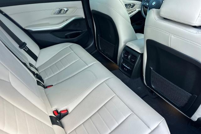 2022 BMW 3 Series 330i