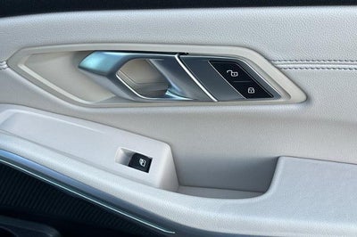 2022 BMW 3 Series 330i