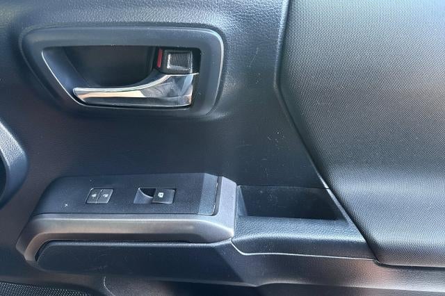 2019 Toyota Tacoma 4WD SR5