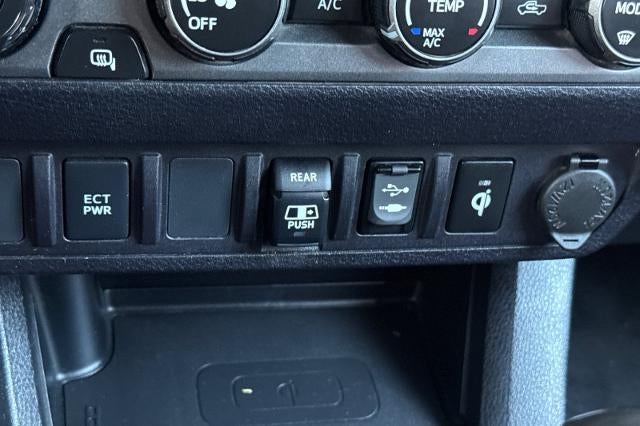 2019 Toyota Tacoma 4WD SR5