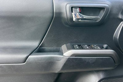 2021 Toyota Tacoma 4WD SR5