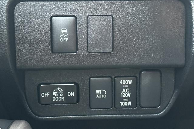 2021 Toyota Tacoma 4WD SR5