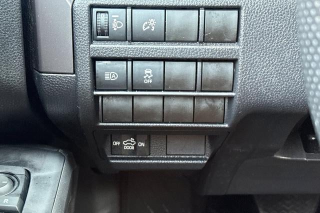 2026 Toyota Tacoma 4WD SR5