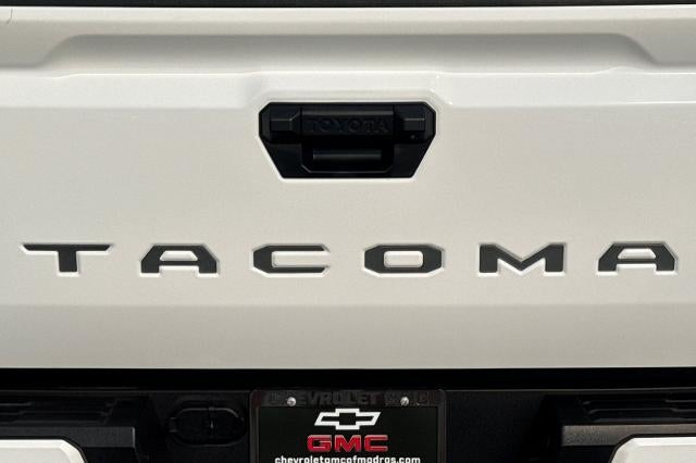 2026 Toyota Tacoma 4WD SR5