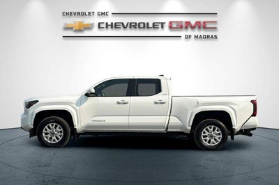 2026 Toyota Tacoma 4WD SR5