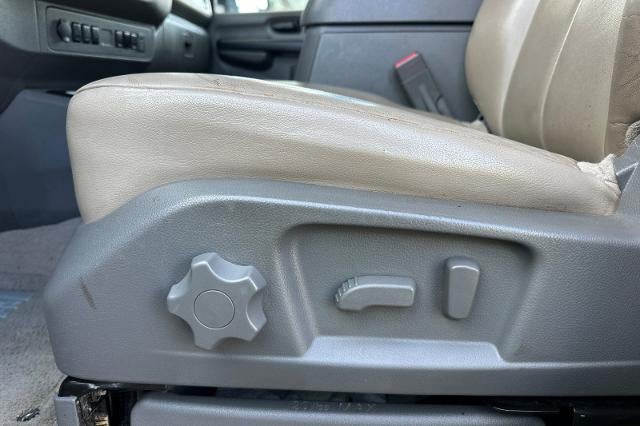 2019 Nissan NV Passenger NV3500 HD SL