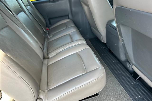 2019 Nissan NV Passenger NV3500 HD SL