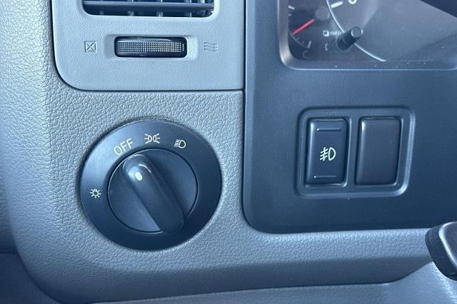 2019 Nissan NV Passenger NV3500 HD SL