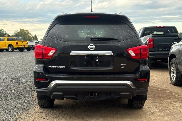 2018 Nissan Pathfinder S