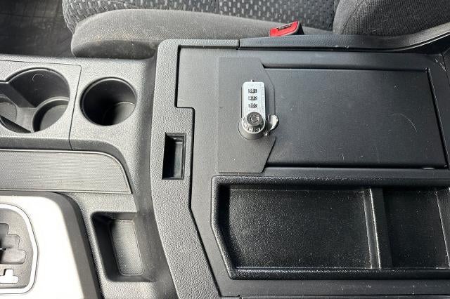 2013 Toyota Tundra 4WD Truck BASE