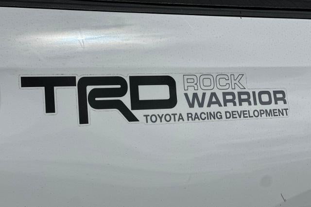 2013 Toyota Tundra 4WD Truck BASE