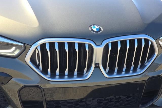 2022 BMW X6 xDrive40i