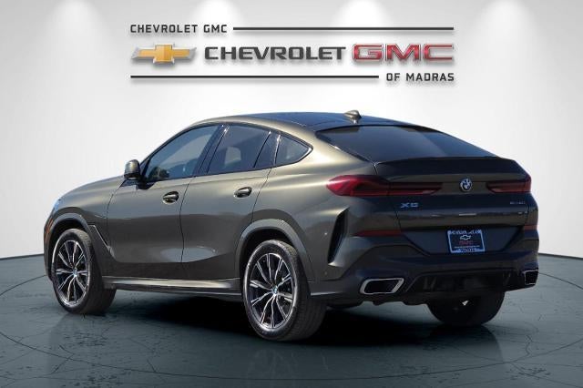 2022 BMW X6 xDrive40i