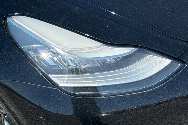 2019 Tesla Model 3 Mid Range