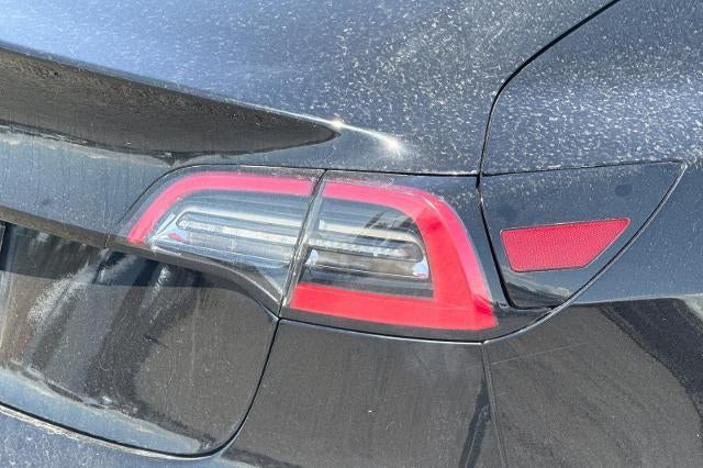 2019 Tesla Model 3 Mid Range