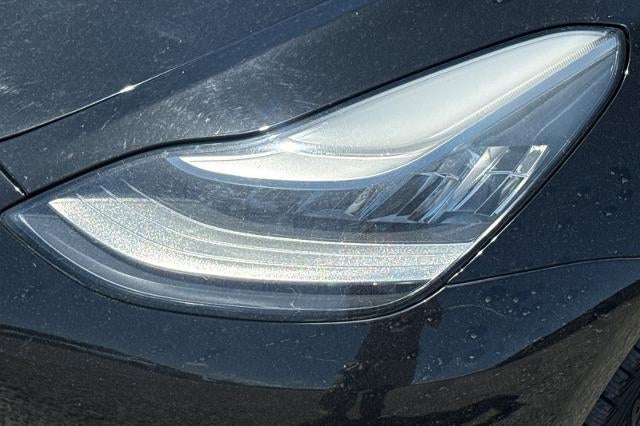 2019 Tesla Model 3 Mid Range