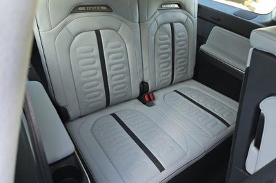 2023 RIVIAN R1S Adventure