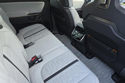 2023 RIVIAN R1S Adventure