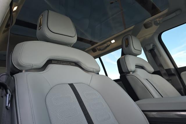 2023 RIVIAN R1S Adventure