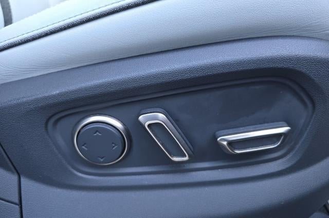 2023 RIVIAN R1S Adventure