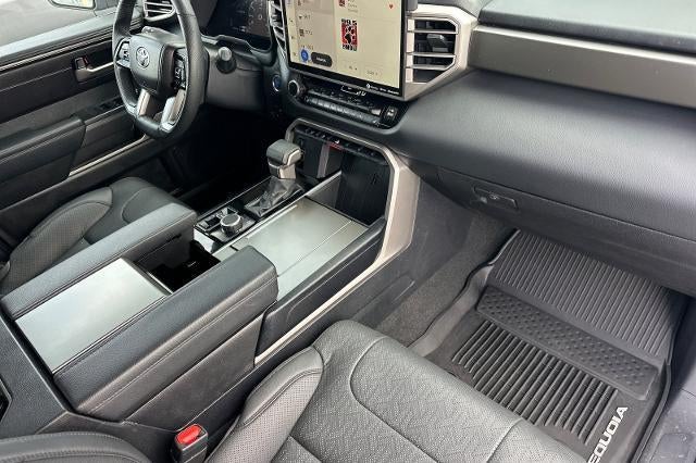 2024 Toyota Sequoia SR5