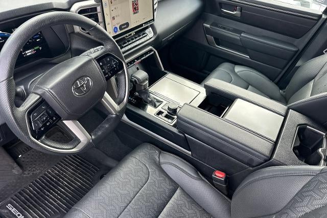 2024 Toyota Sequoia SR5