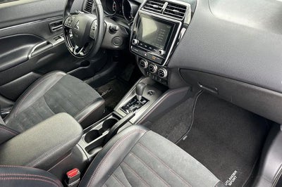 2024 Mitsubishi Outlander Sport S