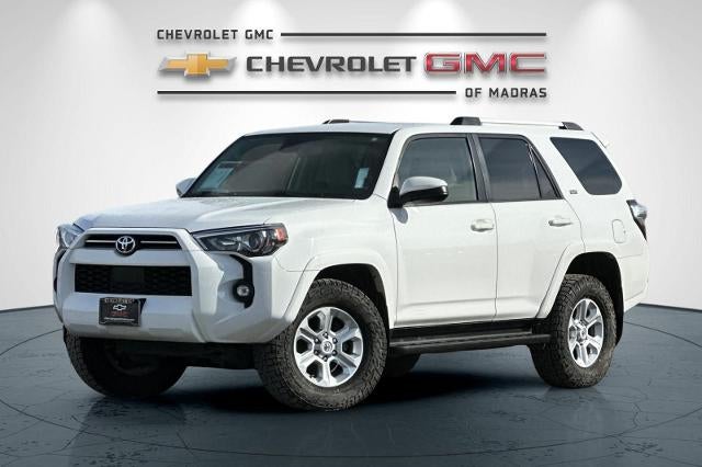2022 Toyota 4Runner SR5