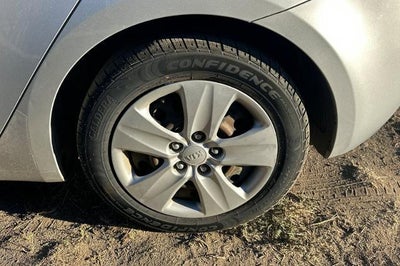 2016 Kia Forte 5-Door LX