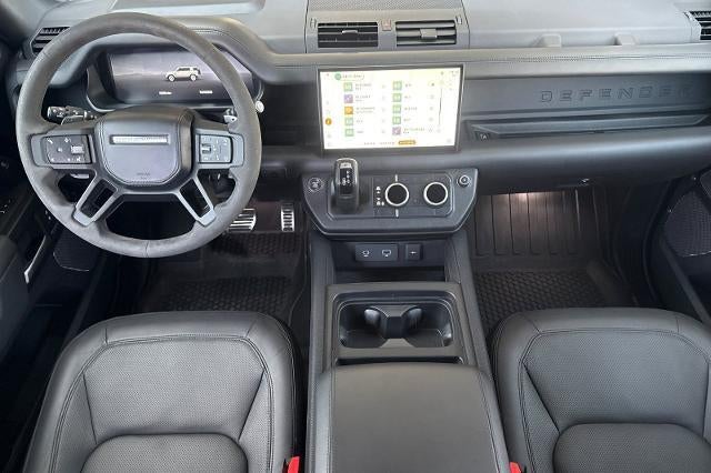 2024 Land Rover Defender V8